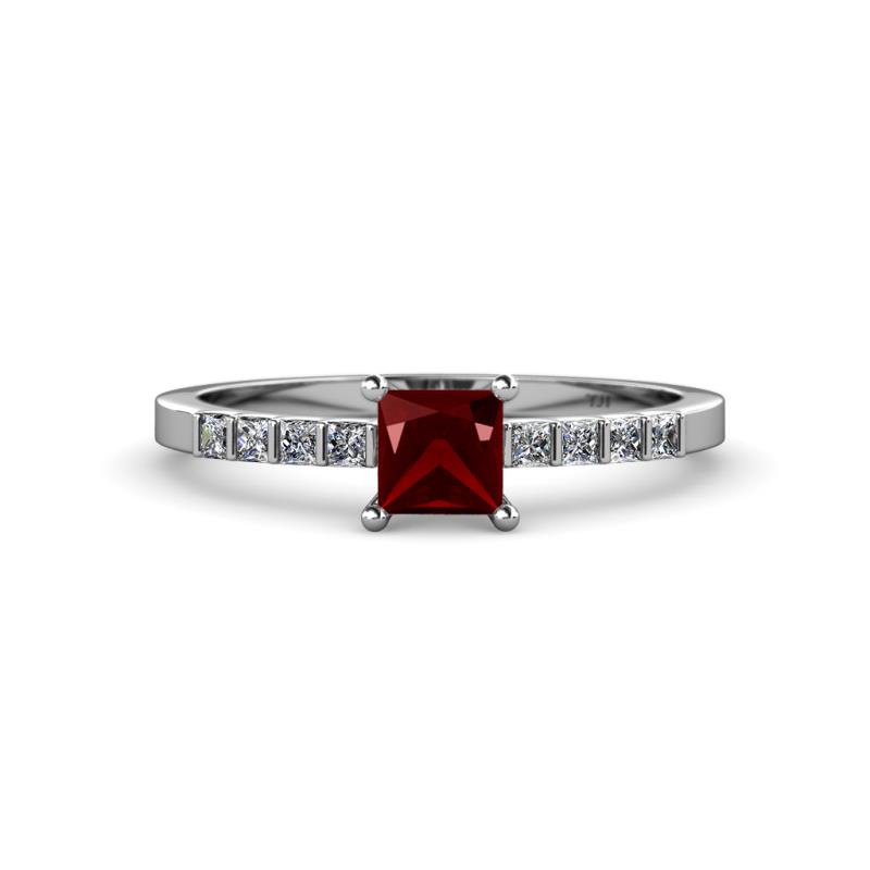 Fenice Red Garnet and Diamond Bridal Set Ring 