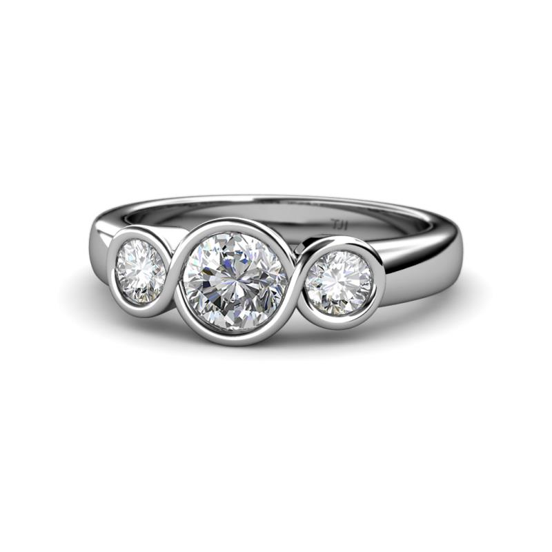 Naava Diamond Three Stone Engagement Ring 
