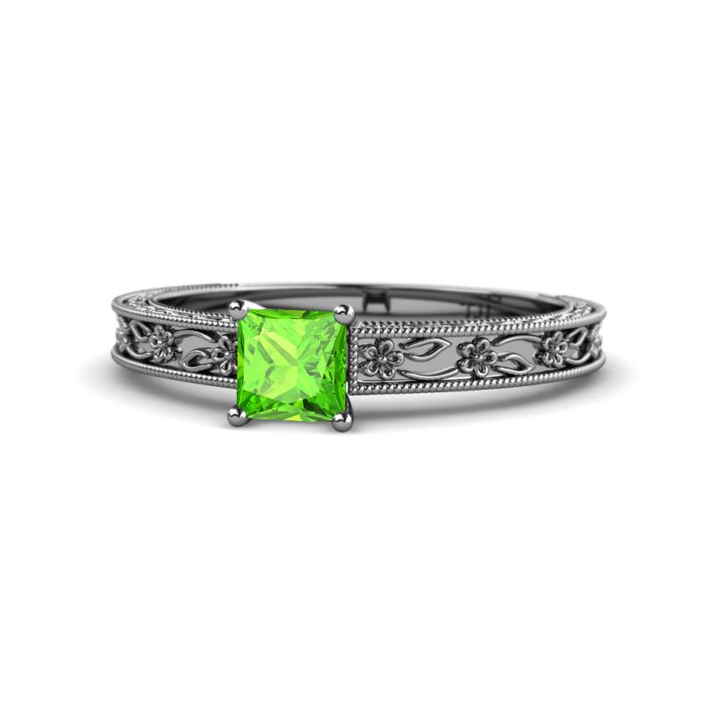 Florie Classic 5.5 mm Princess Cut Peridot Solitaire Engagement Ring 