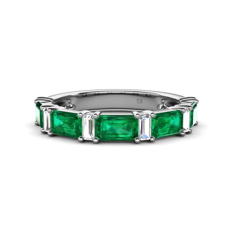 Elois 3.35 ctw Emerald shape Emerald and Baguette shape Lab Grown Diamond Wedding Band 