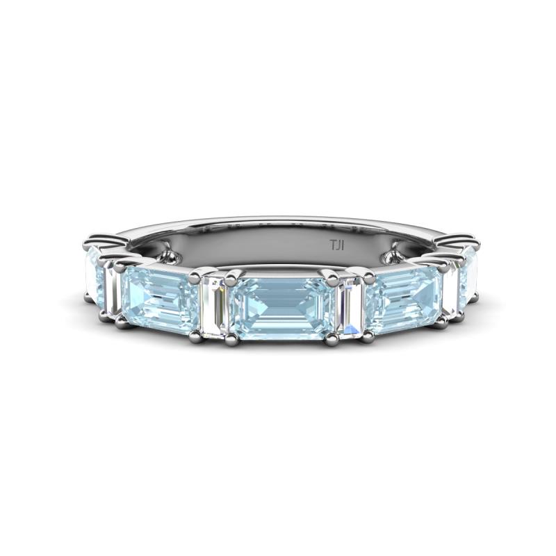 Elois 1.55 ctw Emerald shape Aquamarine and Baguette shape Lab Grown Diamond Wedding Band 