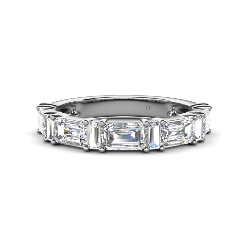 Elois 1.80 ctw Emerald and Baguette shape Lab Grown Diamond Wedding Band 