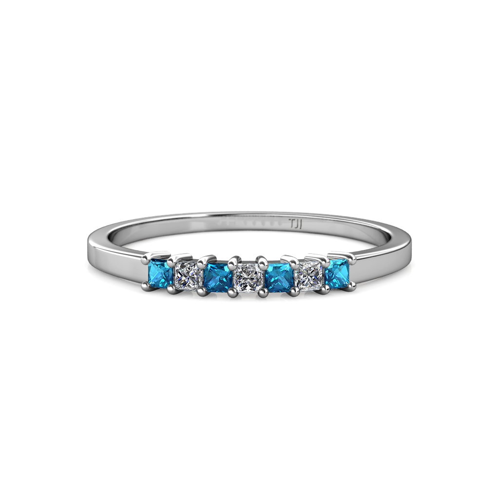 Evia 0.38 ctw Blue Diamond and Natural Diamond Wedding Band 